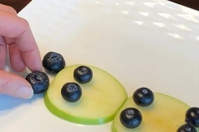 儿童创意水果拼盘大熊猫教程简单好看
