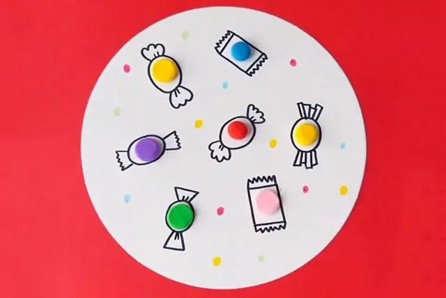 儿童画兔年新年：创意糖果画(步骤图解)