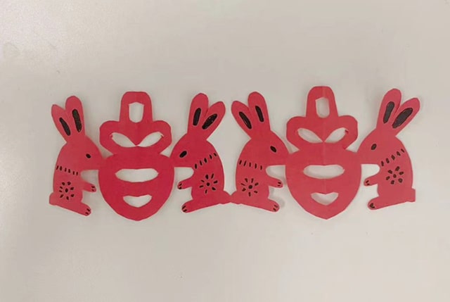 兔年小兔子窗花剪纸教程