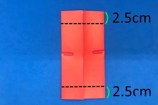 兔年新年小手工：怎么简单折纸灯笼(步骤图解)
