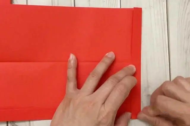 兔年儿童新年手工：折纸可爱的兔子红包(步骤图解)