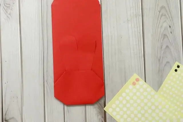 兔年儿童新年手工：折纸可爱的兔子红包(步骤图解)