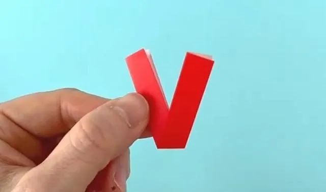 儿童简单折纸教程：怎么折纸书包(步骤图解)