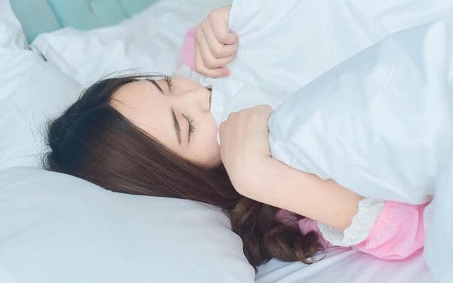 女孩子如何自己安慰自己新手