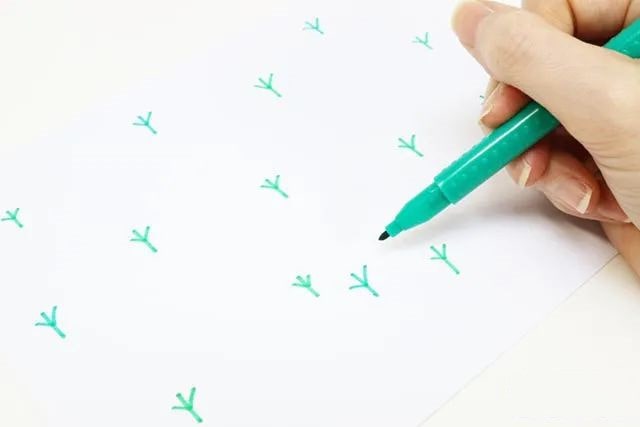 儿童画春天：怎么用棉签印画花朵(步骤图解)