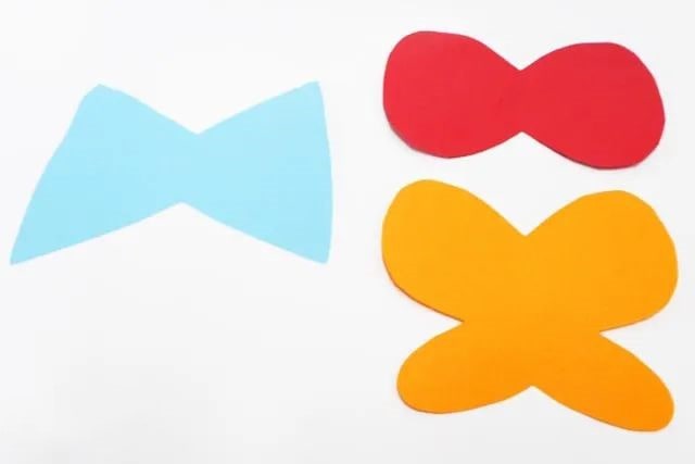 幼儿园春天手工：制作会飞动翅膀的蝴蝶(步骤图解)