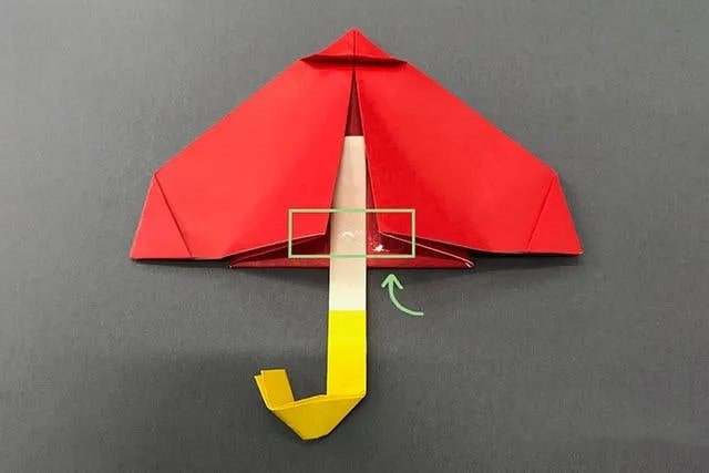 春天手工折纸漂亮的小雨伞简单(步骤图解)