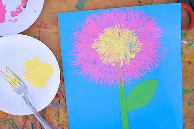 儿童画春天：怎么用叉子印画春天花朵(步骤图解)