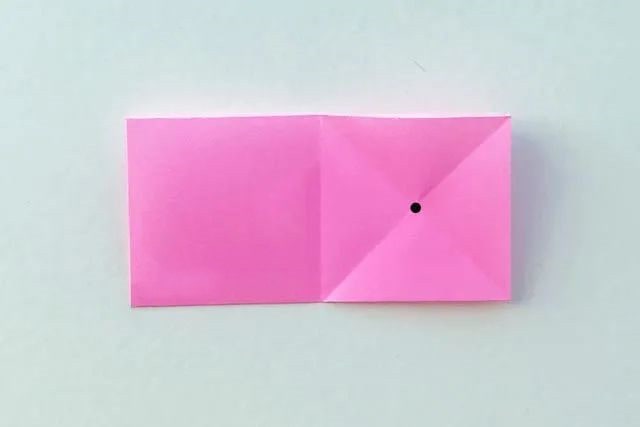 春天手工剪纸梅花(步骤图解)