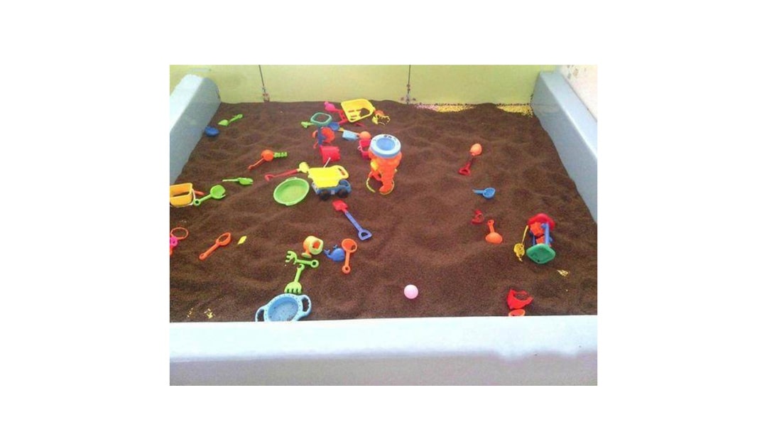 幼儿园中班科学教案：玩沙（含PPT课件图片）