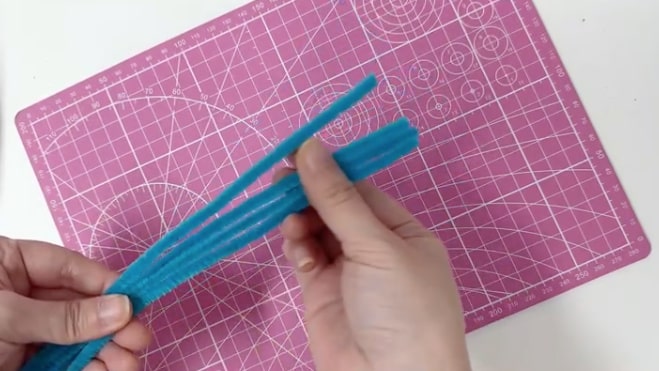 扭扭棒手工制作一枚立体花朵戒指