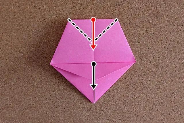 手工制作纸花朵：折纸立体樱花(步骤图解)