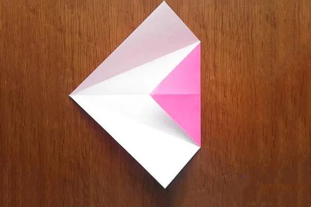 手工制作纸花朵：折纸立体樱花(步骤图解)