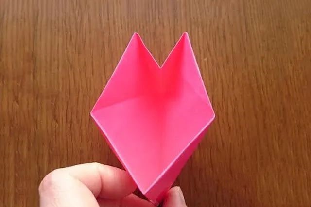 手工制作纸花朵：折纸立体樱花(步骤图解)