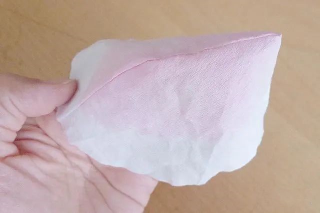 用咖啡滤纸简单手工制作人偶娃娃(步骤图解)