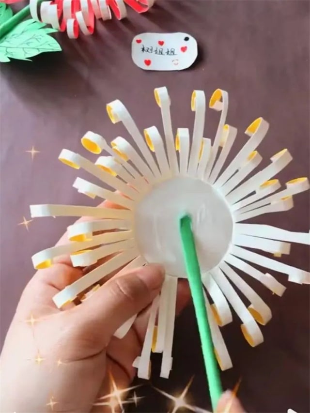 清明节手工：纸杯手工制作菊花