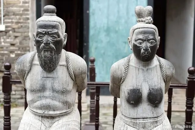 民间故事：地府审秦桧（文字版）