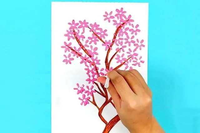 幼儿学画画：吸管印画春天的树(