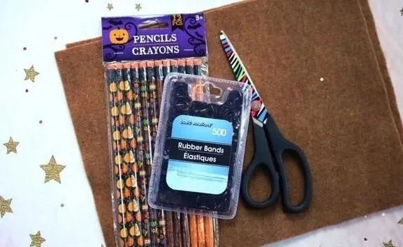 五一劳动节不织布手工制作教程