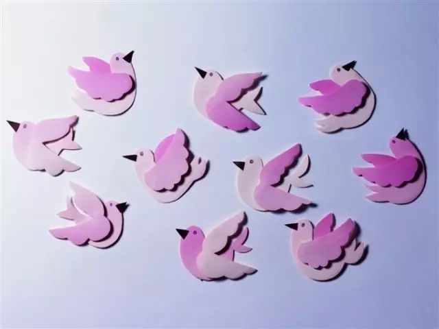 幼儿园墙面布置创意粘贴手工