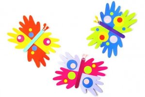 幼儿彩色卡纸手工：手印制作蝴蝶(步骤图解)