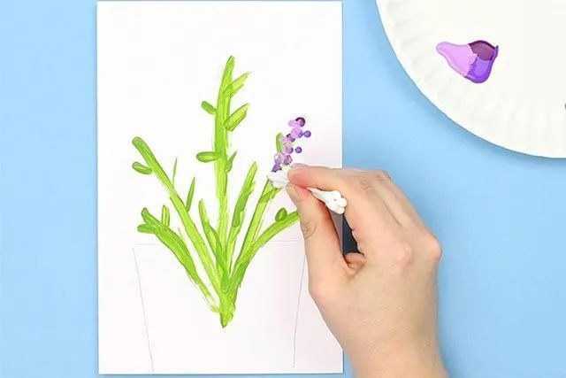 幼儿学画画：棉签印画薰衣草