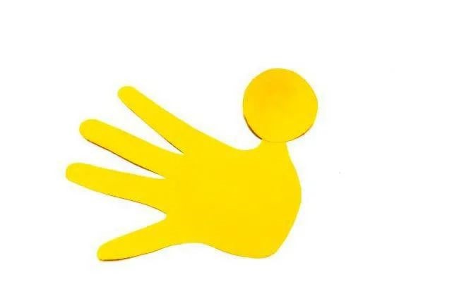 简单手工制作小动物：手印拼贴画鸭子