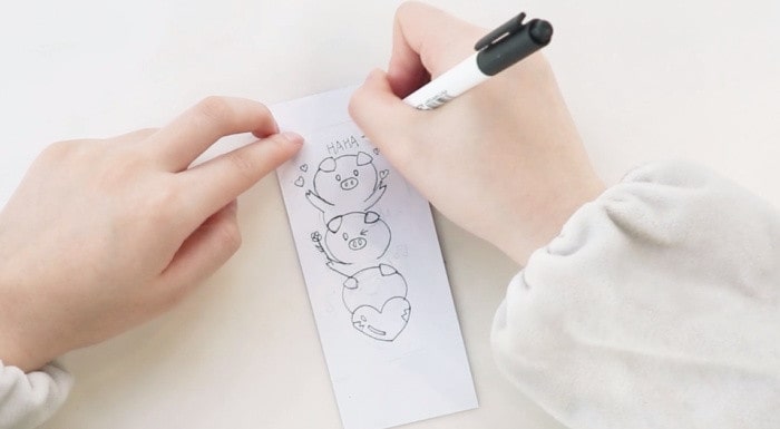 三只小猪书签的制作方法