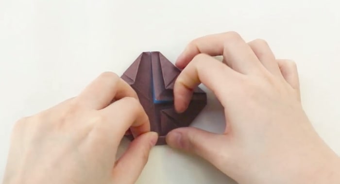 折纸杰尼龟书签的制作方法