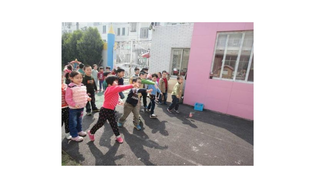 幼儿园中班健康教案：绿化荒岛