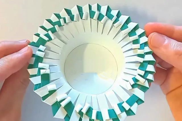 纸杯简单手工制作编织小帽子