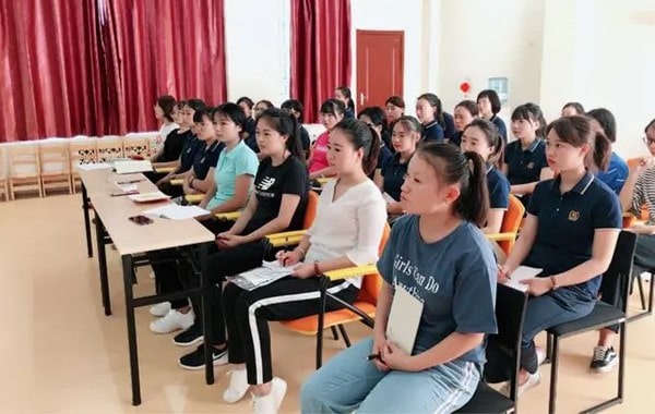 园长发给新幼师的：幼儿园新教师上岗手册大全