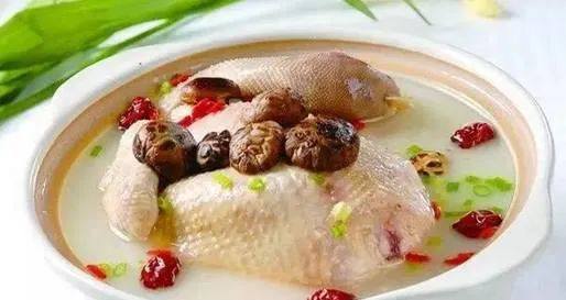 产妇催乳食谱推荐