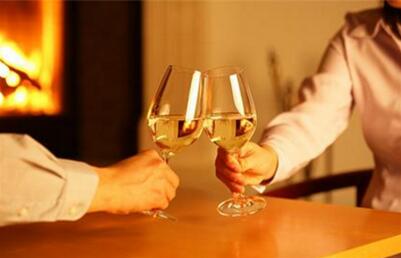 女性长期喝酒的危害有哪些？酒精的危害你一定要了解