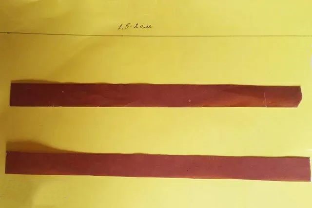 幼儿园自制玩具：卡纸做手工滑板车(步骤图解)