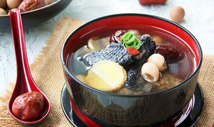 夏季养生汤：适合女性的夏季养生汤