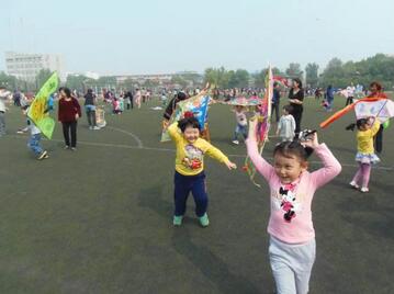 我们去放风筝_亲子放风筝活动方案