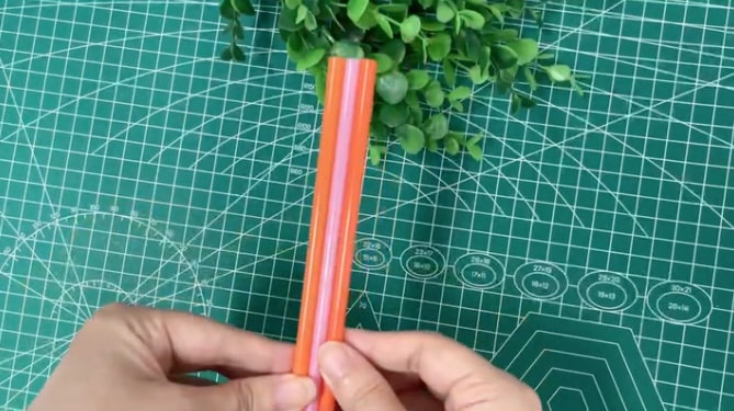 吸管吸管手工制作一把霸气十足的宝剑