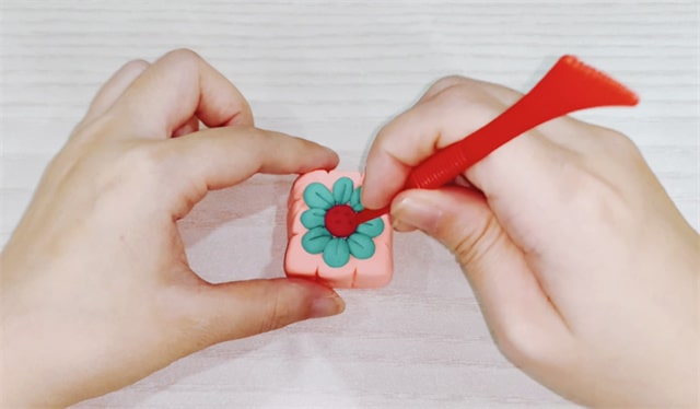 粘土手工制作中秋节月饼