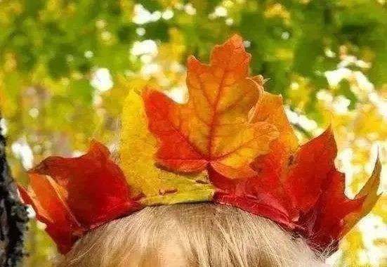 10个培养孩子创造力的秋季户外游戏