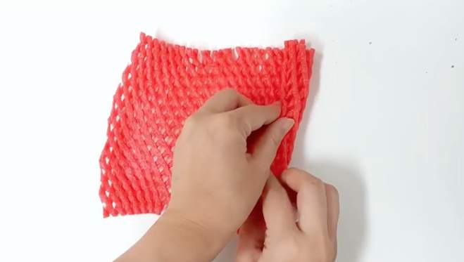 水果罩废物利用手工制作小苹果简单又漂亮