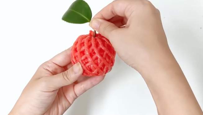 水果罩废物利用手工制作小苹果简单又漂亮