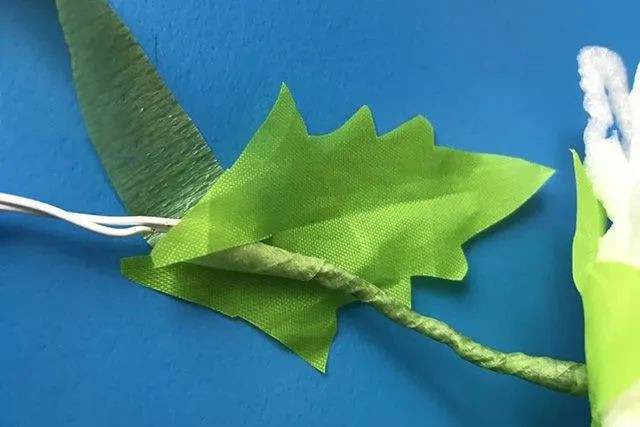 废物利用水果网套制作手工菊花