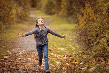 女孩起名大全2024属龙