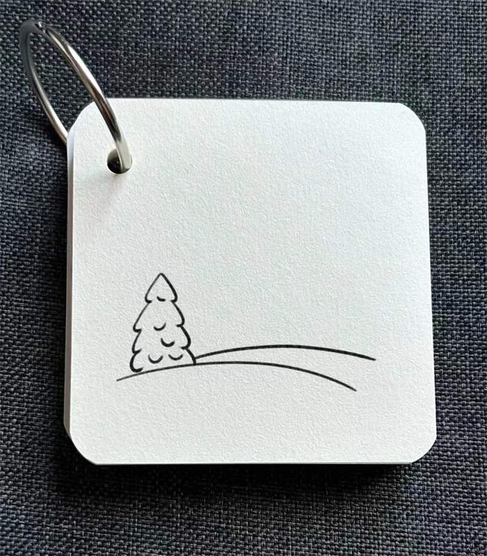 雪天里的小房子简笔画教程