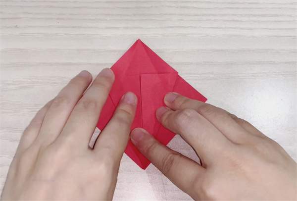 草莓手工折纸教程可爱又逼真