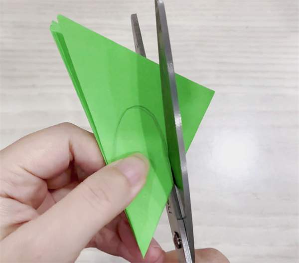 草莓手工折纸教程可爱又逼真