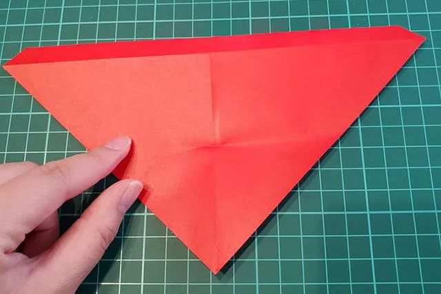 生日快乐的手工制作：折纸平面生日蜡烛