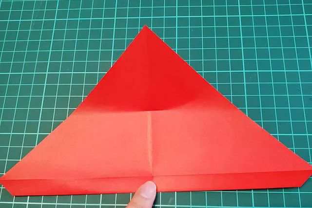 生日快乐的手工制作：折纸平面生日蜡烛