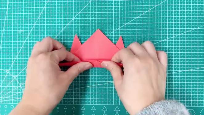 小螃蟹手工折纸教程简单